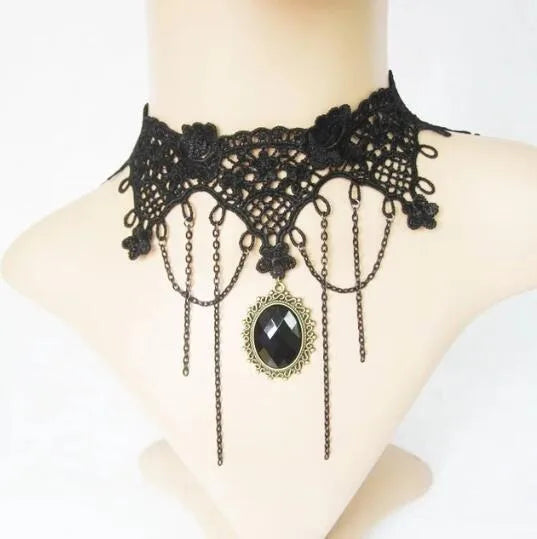 Neo-Gothic Clavicle Choker